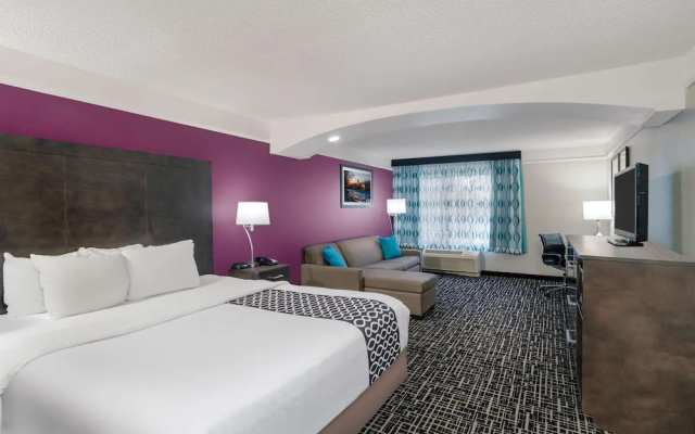 photo 5 of La Quinta Inn And Suites Latham Albany Airport