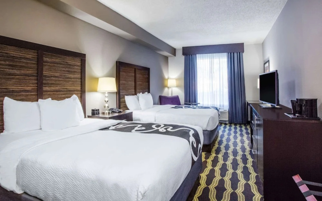 photo 4 of La Quinta Inn &amp; Suites Lynchburg at Liberty Univ.