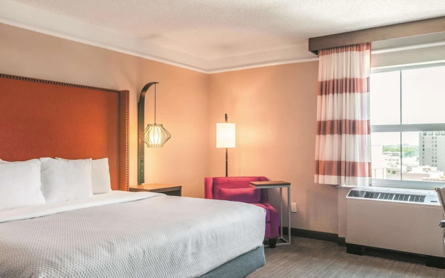 photo 3 of La Quinta Inn & Suites New Orleans Downtown