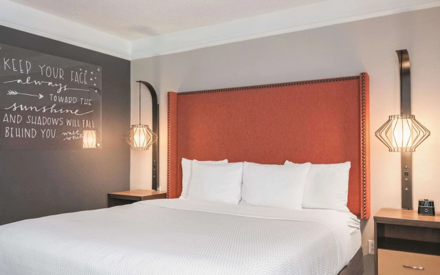 photo 5 of La Quinta Inn & Suites New Orleans Downtown