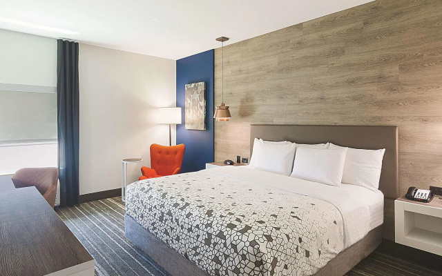 photo 4 of Four Points by Sheraton Plano