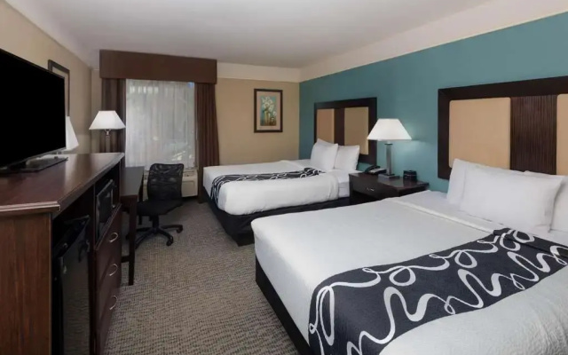 photo 3 of La Quinta Inn & Suites Savannah Airport-Pooler
