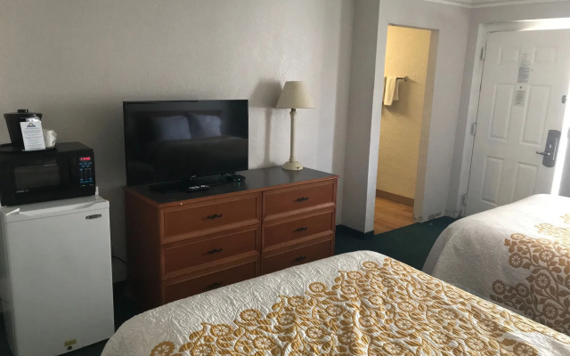 photo 3 of Sulphur Extended Stay