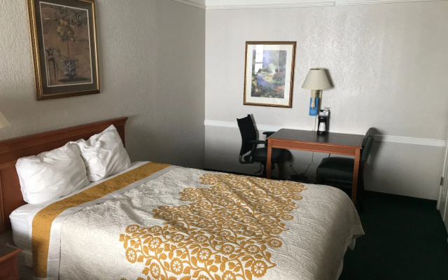 photo 5 of Sulphur Extended Stay
