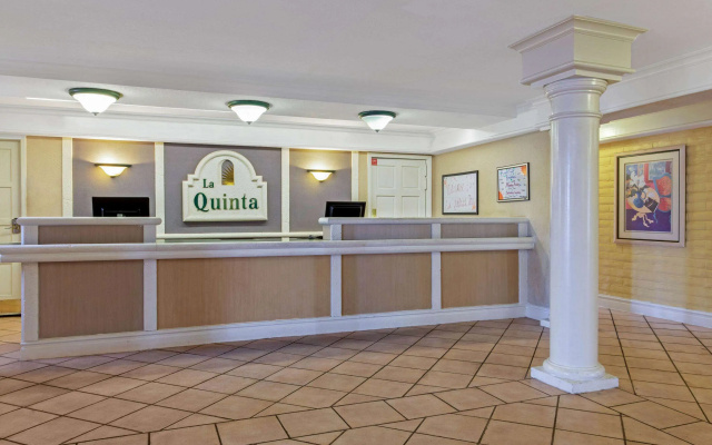 photo 2 of La Quinta by Wyndham St Petersburg-Clearwater