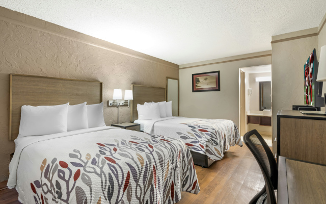 photo 5 of Red Roof Inn Tampa Bay - St Petersburg