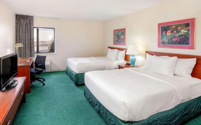photo 4 of La Quinta Inn Wausau