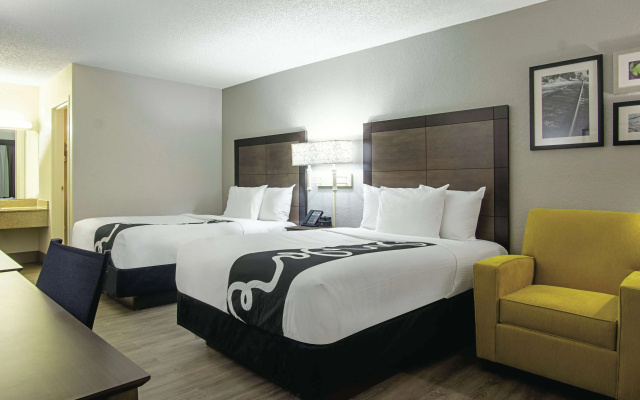 photo 5 of La Quinta Inn by Wyndham West Palm Beach - Florida Turnpike