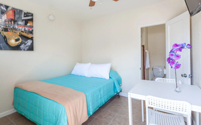 photo 5 of Ramona Motel