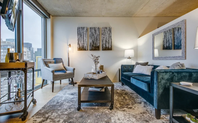 photo 3 of L.A. Ultra Luxury Downtown Rentals