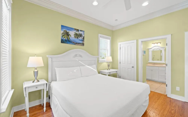 photo 5 of La Valencia Villa By Panhandle Getaways