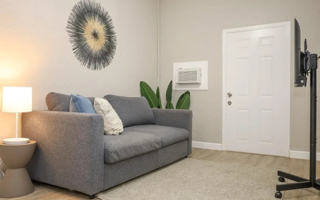 photo 3 of La Vie Boheme 3 - Cozy Sylish Studio w Parking