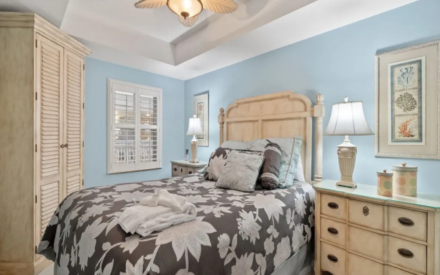 photo 5 of La Vistana 703 by Distinctive Beach Rentals