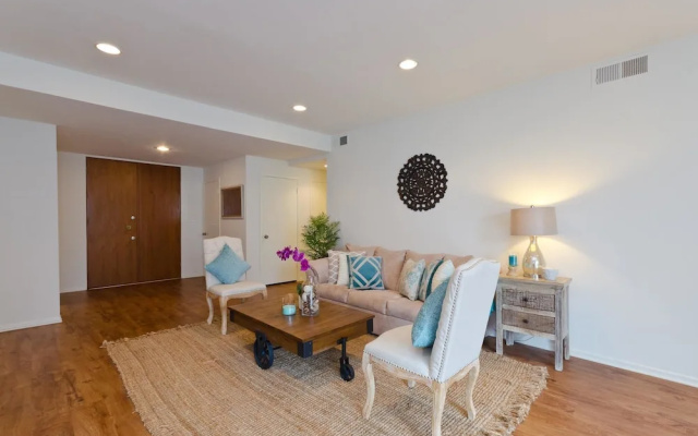 photo 5 of LA058 2 Bedroom Apartment By Senstay
