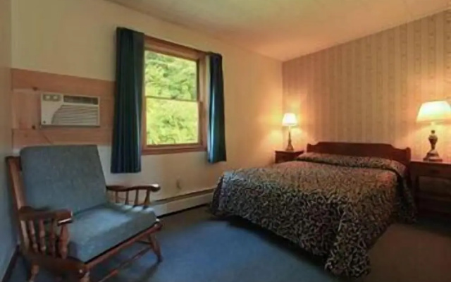 photo 5 of Ladd Brook Inn