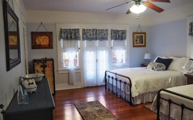 photo 5 of Lady Geneva Bed and Breakfast
