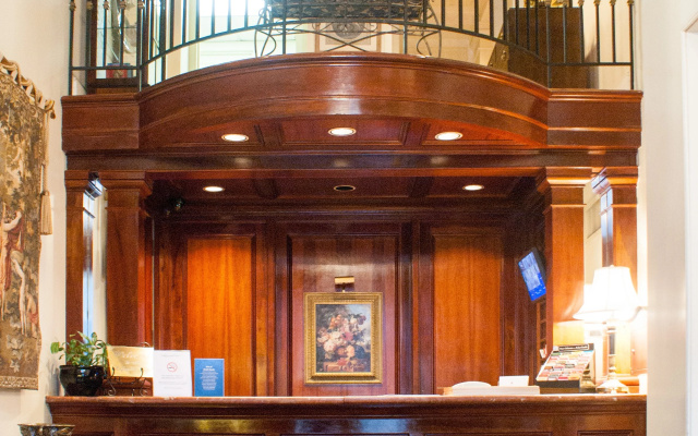 photo 2 of The Lafayette New Orleans By Kasa Living