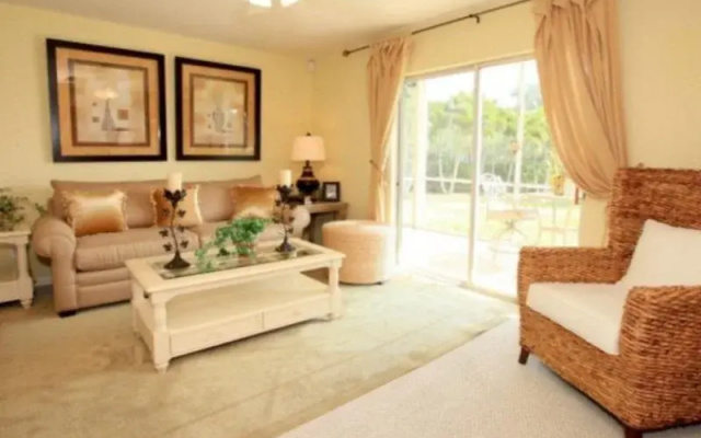 photo 2 of Laguna Bay Apartments