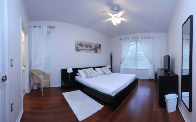 photo 5 of Lake Berkley Resort 1003 - Seven Bedroom Villa with Private Pool