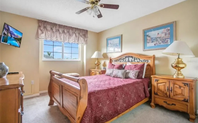photo 5 of Lake Berkley Retreat close to Disney World, Kissimmee, US