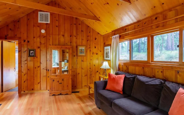 photo 2 of Lake Creek Lodge