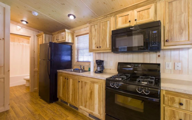 photo 4 of Lake-In-Wood Campground