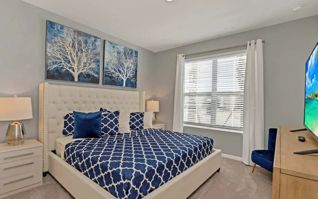 photo 4 of Lake View Home, Lavish Home With Big Pool Area, CDC Standards #7st556