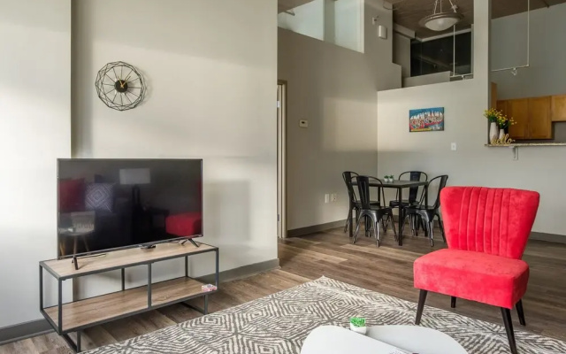 photo 5 of FRONTDESK Waterfront Apts Downtown Cleveland
