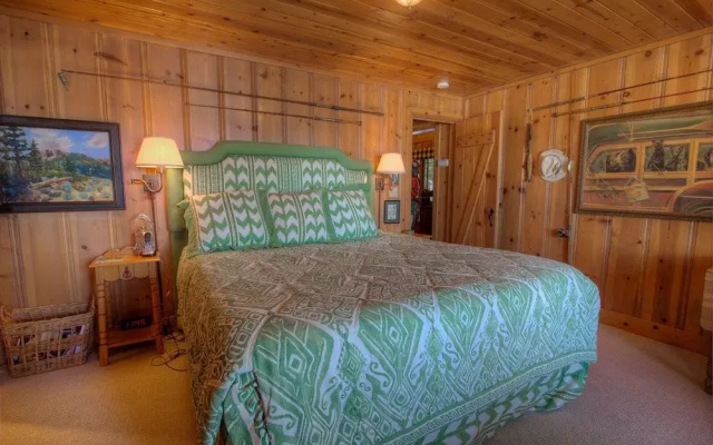 photo 3 of Lakefront History by Lake Tahoe Accommodations