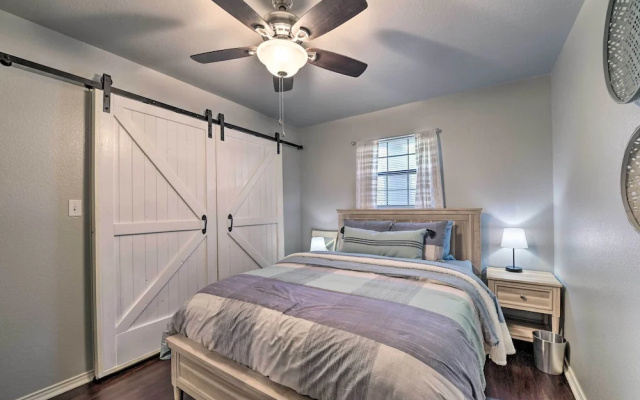 photo 3 of Lakefront Home < 3 Miles to Historic Granbury!