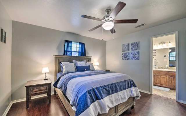 photo 5 of Lakefront Home < 3 Miles to Historic Granbury!