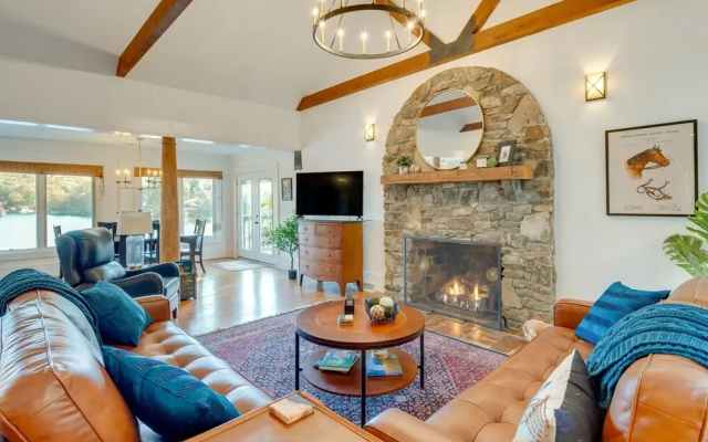 photo 2 of Lakefront Landrum Home w/ Deck, Fire Pit & Kayaks!