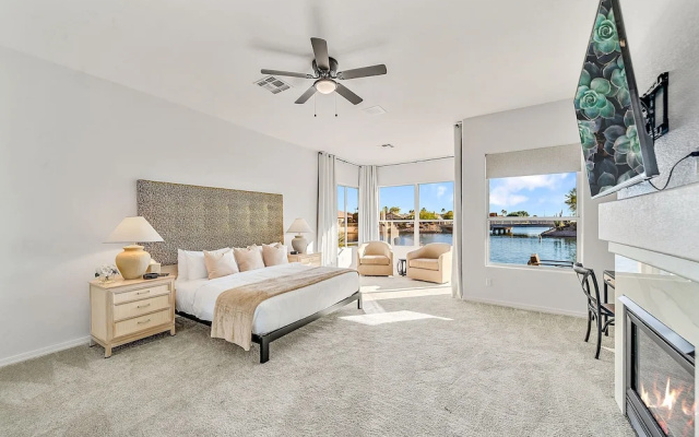 photo 2 of Lakefront Oasis
