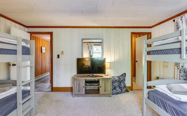 photo 2 of Lakefront Poconos Vacation Rental w/ Swim Dock!