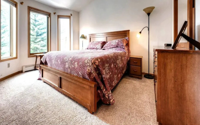 photo 5 of Lakepointe Court Town Homes by CRMR
