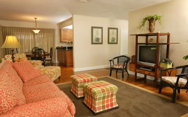 photo 3 of Lakeside Cottages at The Bay Hill Club
