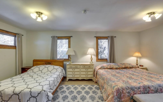 photo 3 of 7 Mi to Downtown Denver: Lakewood Gem w/ Deck!