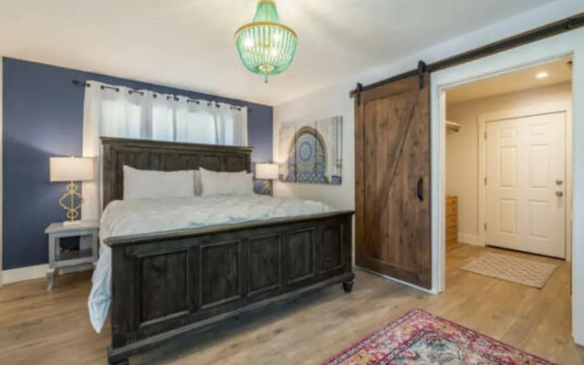photo 4 of Lakin' it Easy by Tahoe Mountain Properties