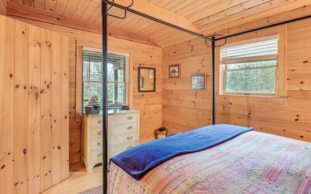 photo 5 of Lamoine Cabin w/ Deck ~ 16 Mi to Acadia Natl Park