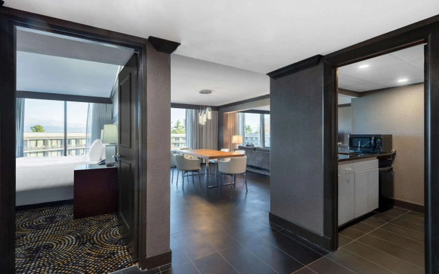 photo 4 of Wyndham Lancaster Resort & Convention Center