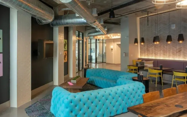 photo 2 of Landing Modern Apartment With Amazing Amenities Id81589