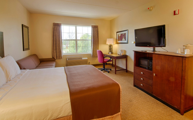 photo 5 of Landmark Inn Fort Liberty