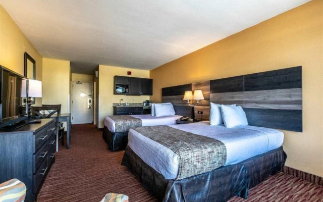 photo 3 of Landmark Resort 421
