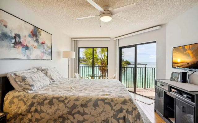 photo 5 of Land's End 5-204 Gulf-Bay Front - Premier