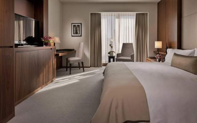 photo 5 of The Langham, New York, Fifth Avenue