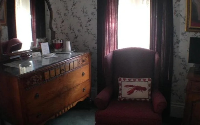 photo 5 of Lantana House