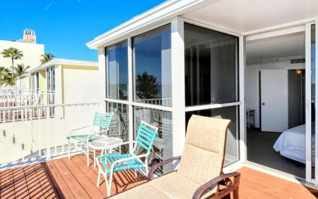 photo 3 of LaPlaya 206C Gorgeous vistas of the Gulf from this light and bright end unit with private access to the beach