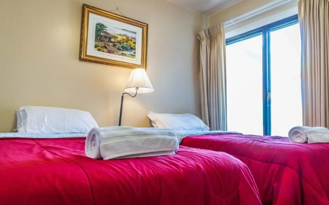 photo 3 of Large 2 Bed w/ Room For 8