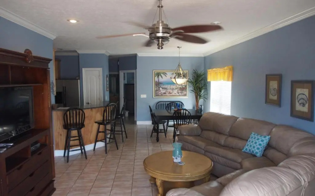 photo 2 of Large Beach House with Great Oceanviews, Game Room, Swimming pool