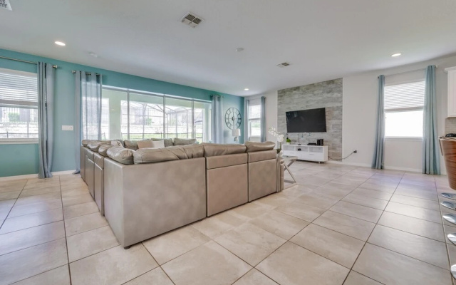 photo 2 of Large & Luxurious Solara Resort Home